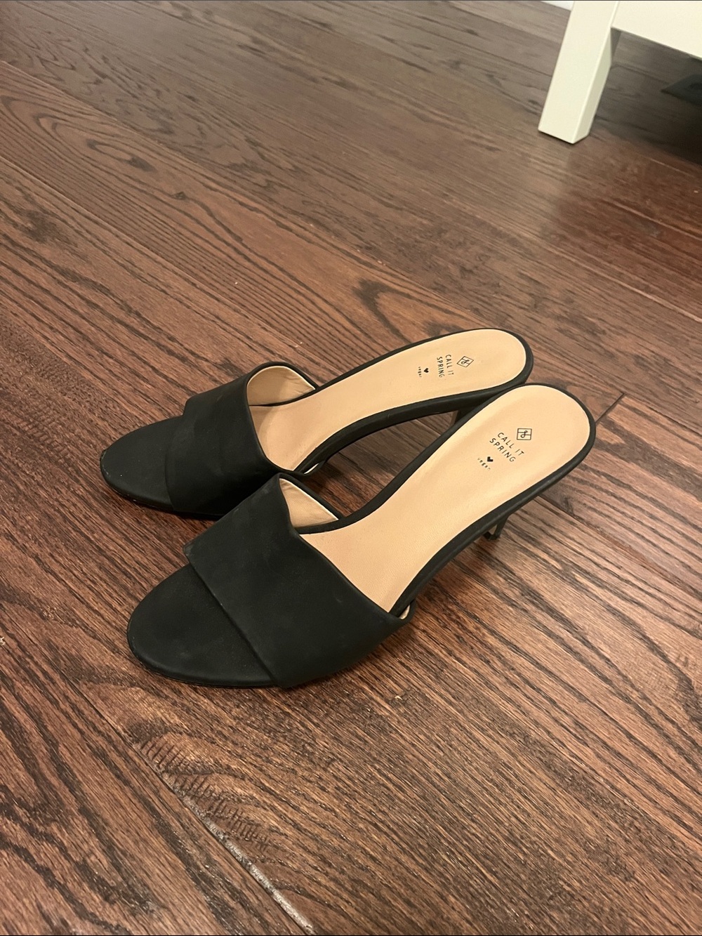 Charles David Black Open-Toe Kitten Heel Mules